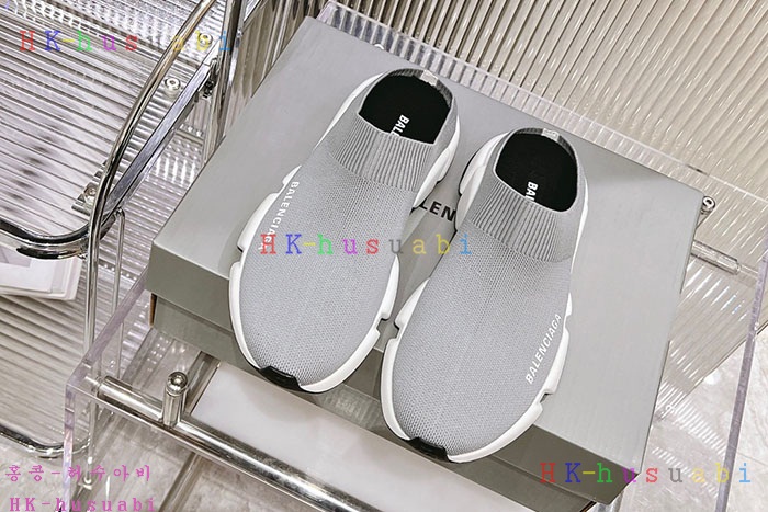NEW 발렌시아가 신발 신상 B 86605