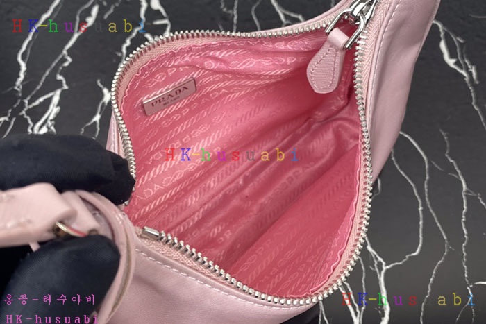 ★미러급★프라다 리에디션 사피아노 트리밍 리나일론 호보백 1NE204