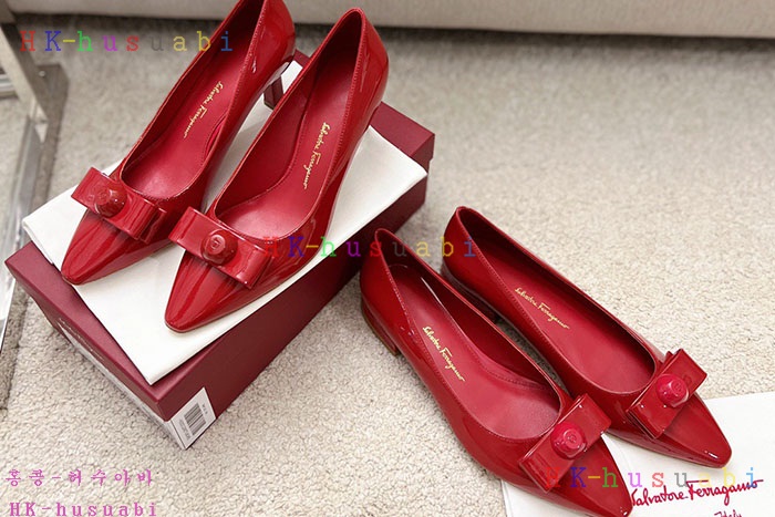 NEW 페라가모 신발 신상 F 666503