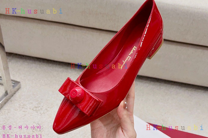 NEW 페라가모 신발 신상 F 666503