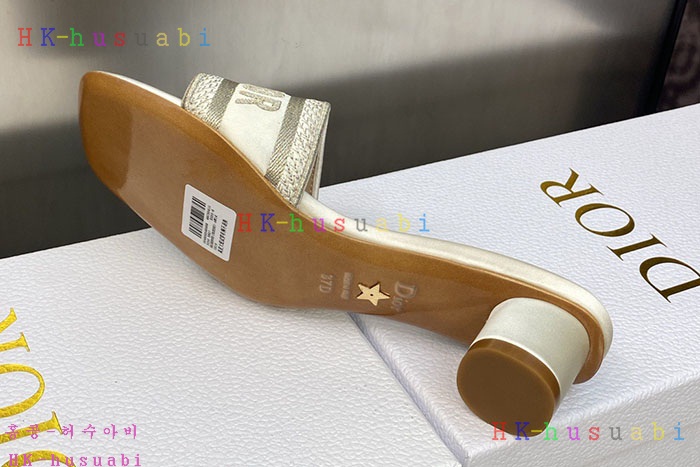 NEW 디올 샌들 신상 DR 968221