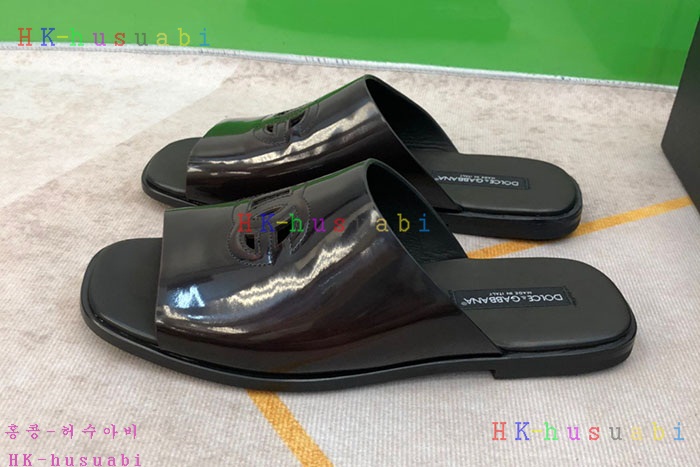 NEW 돌체앤가바나 샌들 신상 DG 652501
