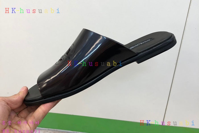NEW 돌체앤가바나 샌들 신상 DG 652501