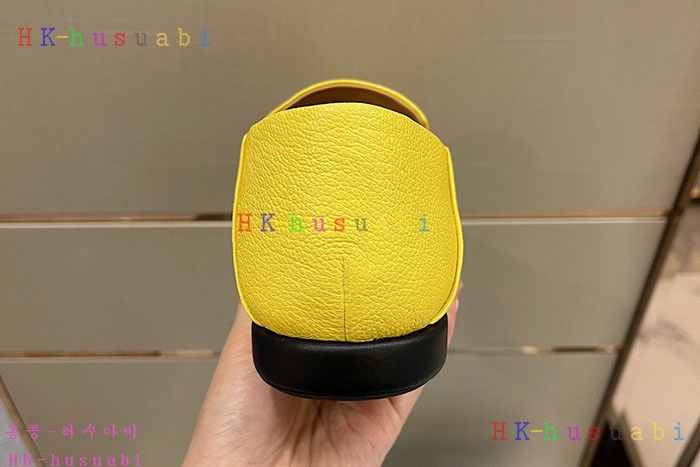 NEW  프라다 신발 신상 P 5899607