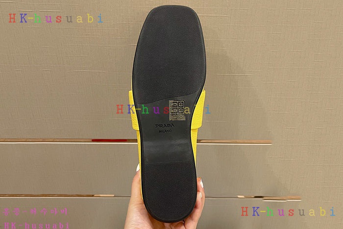 NEW  프라다 신발 신상 P 5899607