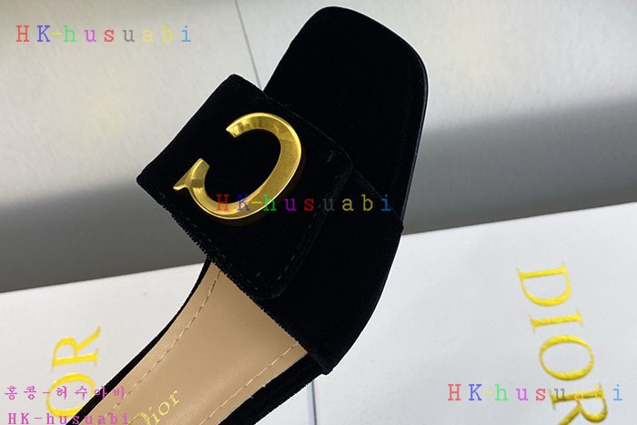 NEW 디올 샌들 신상 DR 925008