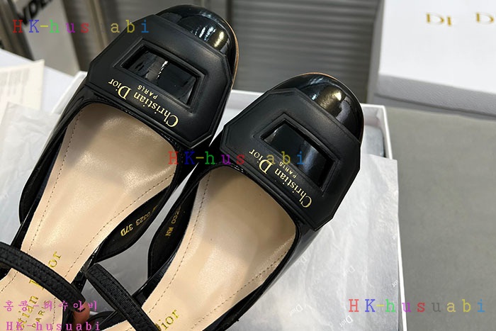 NEW 디올 샌들 신상 DR 92510