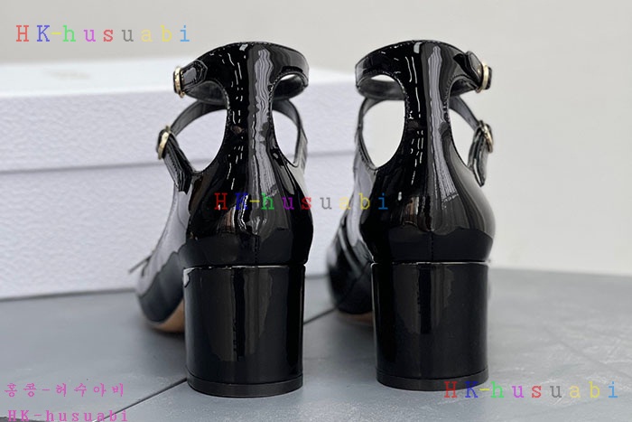 NEW 디올 샌들 신상 DR 92601
