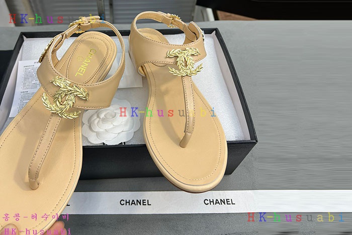 NEW 샤넬 샌들 신상 C 689015