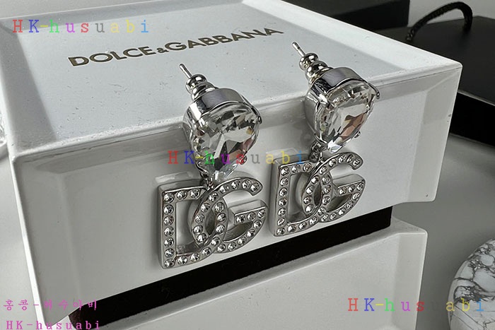 NEW 돌체앤가바나 귀걸이 신상 DG 9253000