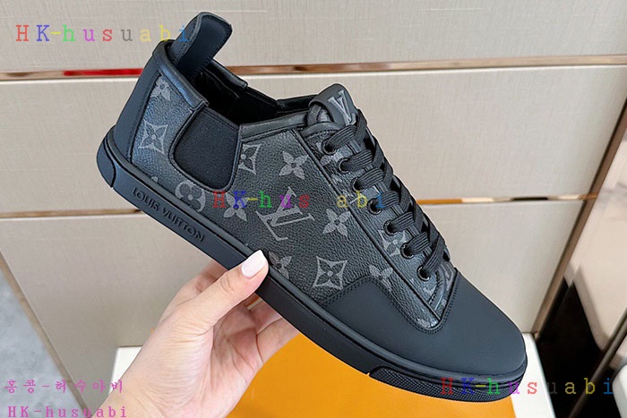 NEW 루이비통 신발 신상 LV 2224554