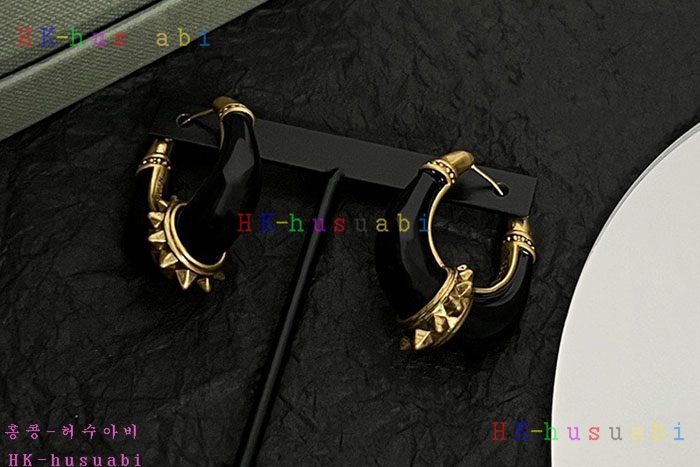 NEW 알렉산더맥퀸 귀걸이 신상 MQ 525010