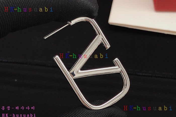 NEW 발렌티노 귀걸이 신상 V 5525011