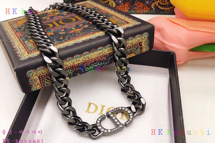 NEW 디올 목걸이팔찌 신상 DR 968586