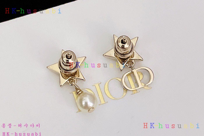 NEW 디올 귀걸이 신상 DR 969900