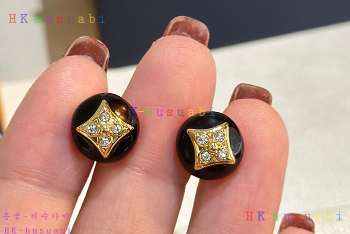 NEW  루이비통 귀걸이 신상 LV 827559