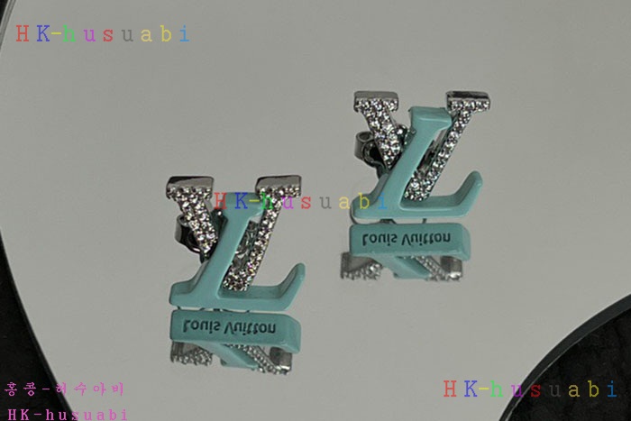 NEW  루이비통 귀걸이 신상 LV 827550