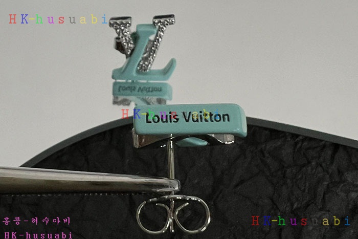 NEW  루이비통 귀걸이 신상 LV 827550