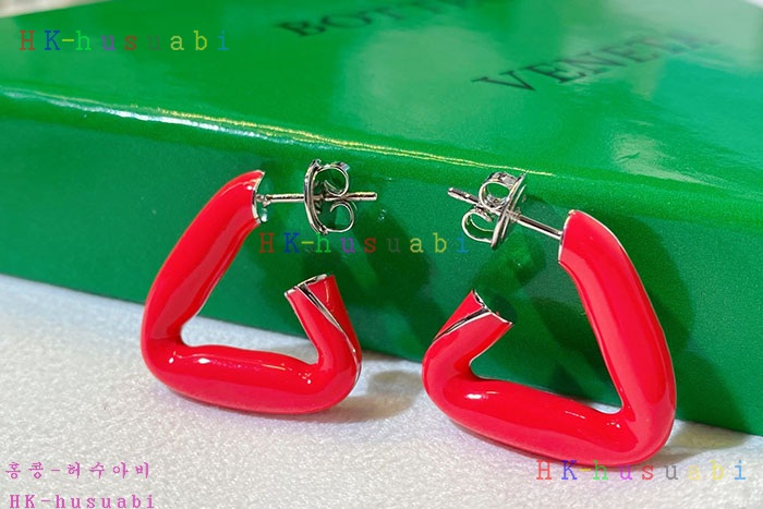 NEW 보테가베네타 귀걸이 신상 BV 525007