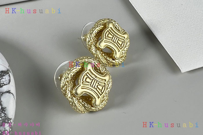 NEW 셀린느 귀걸이 신상  C 528238