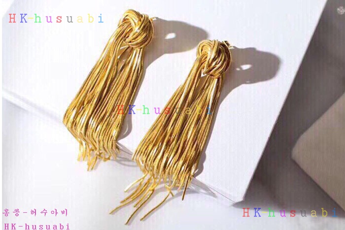 NEW 셀린느 귀걸이 신상  C 528225