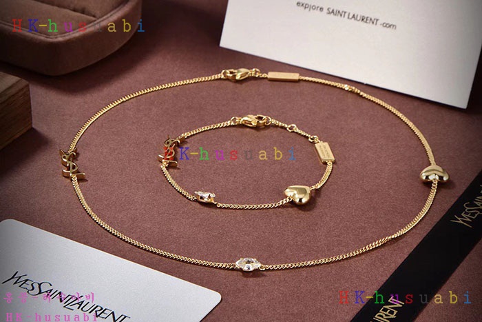 NEW 입생로랑 팔찌 신상 SL 858001