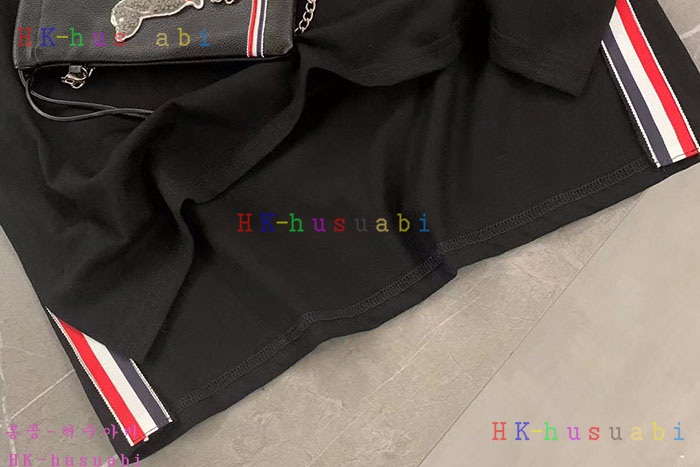 NEW 톰브라운 반팔티 신상 TB 2521101