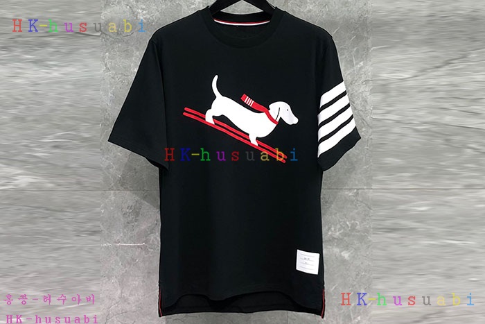 NEW 톰브라운 반팔티 신상 TB 855503