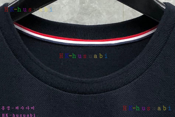 NEW 톰브라운 반팔티 신상 TB 858803