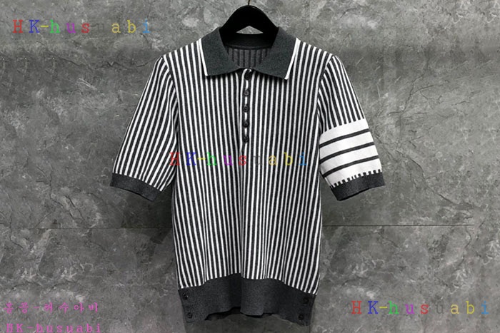 NEW 톰브라운 반팔티 신상 TB 858809