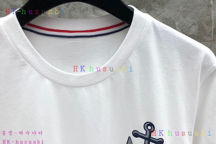 NEW 톰브라운 반팔티 신상 TB 8532027