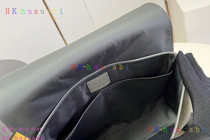 ★미러급★루이비통 뉴 메신저 M21363-2