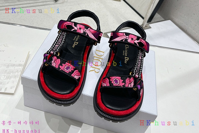 NEW 디올 샌들 신상 DR 966204
