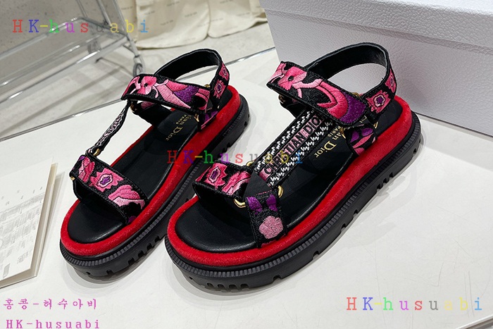 NEW 디올 샌들 신상 DR 966204