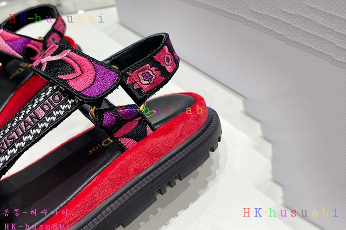 NEW 디올 샌들 신상 DR 966204