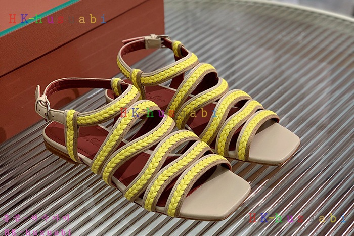 NEW 로로피아나 샌들 신상 L 6250102