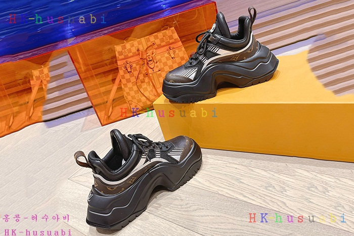 NEW 루이비통 신발 신상 LV 9362502
