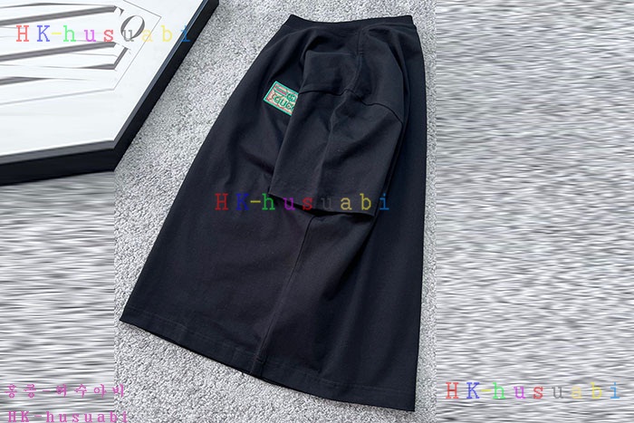 NEW 구찌 반팔티 신상 GU 927002