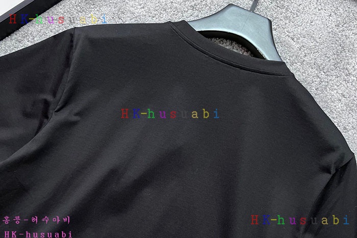 NEW 돌체앤가바나 반팔티 신상 DG 768001