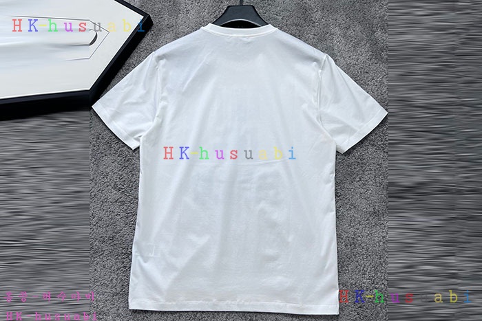 NEW 돌체앤가바나 반팔티 신상 DG 768004