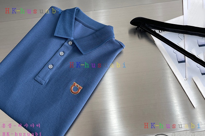 NEW 페라가모 반팔티 신상 F 662504