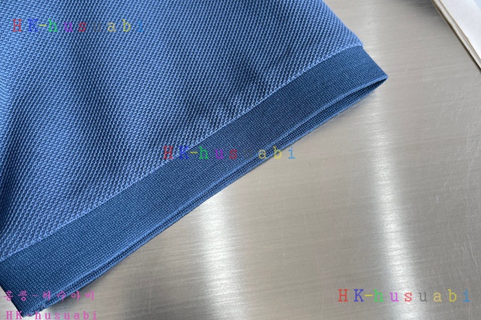 NEW 페라가모 반팔티 신상 F 662504