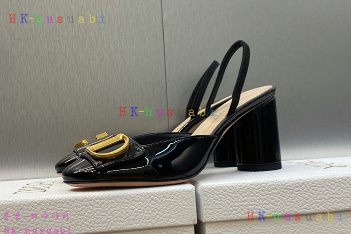 NEW 디올 신발 신상 DR 720014