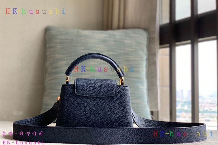 ★미러급★루이비통 카퓌신  M21169 (사이즈선택)