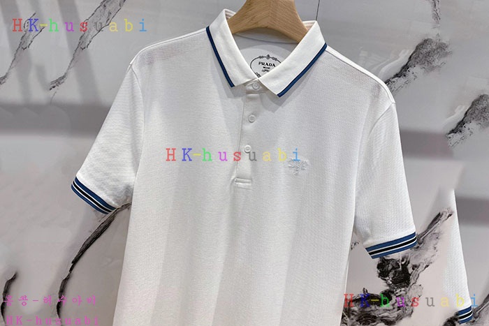 NEW 프라다 반팔티 신상 P 528201