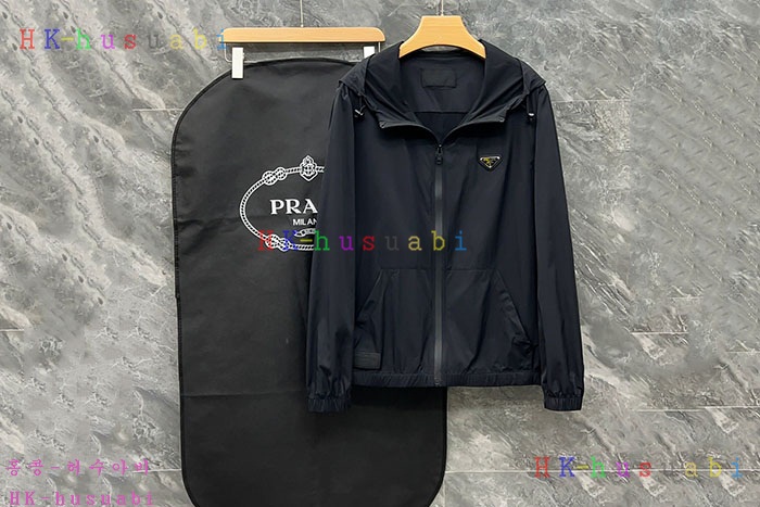 NEW 프라다 자켓 신상 P 529820