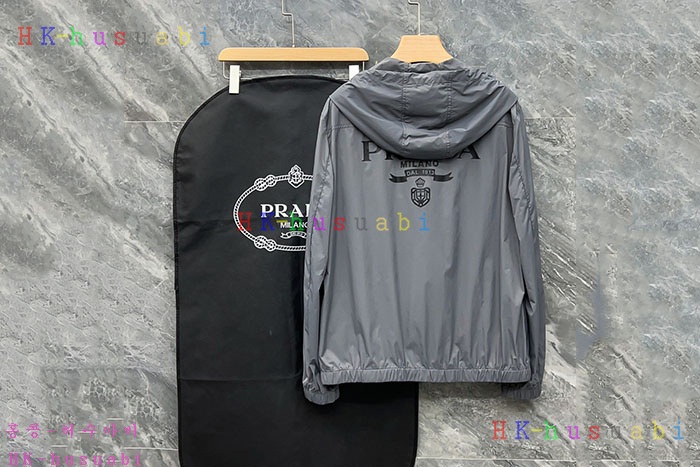 NEW 프라다 자켓 신상 P 529820