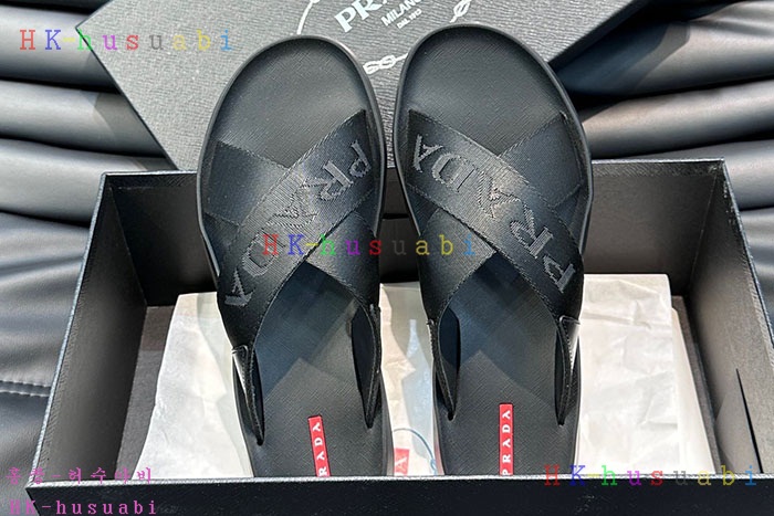 NEW 프라다 샌들 신상 P 562501