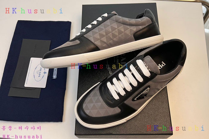 NEW 프라다 스니커즈 신상 P 599523