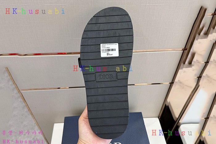 NEW 디올 신발 신상 DR 969909